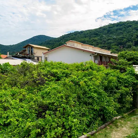 Sobrado Pe Na Areia Na Praia Da Armacao P143 Florianopolis Exterior photo